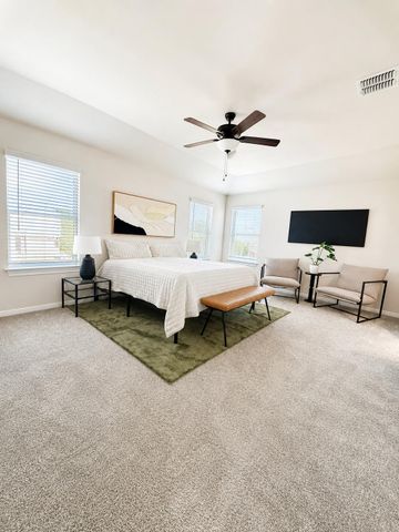 213 Sugar Cane RD, Buda, TX 78610