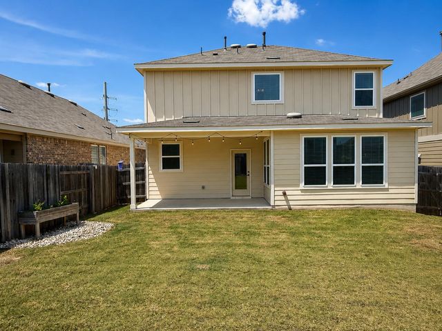 213 Sugar Cane RD, Buda, TX 78610