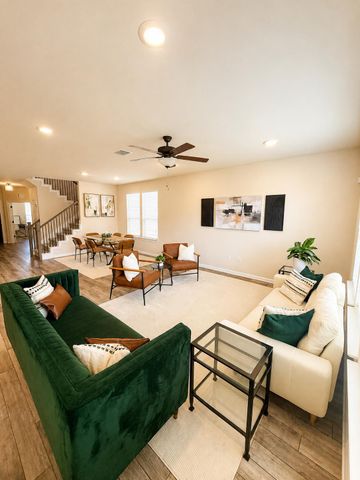 213 Sugar Cane RD, Buda, TX 78610
