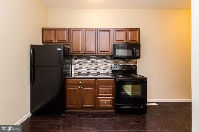 1536 S 19TH ST, Philadelphia, PA 19146