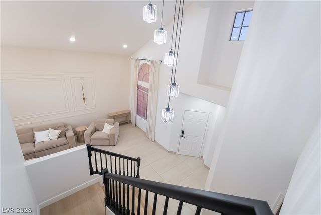 8253 Ruby Mountain Way, Las Vegas, NV 89128