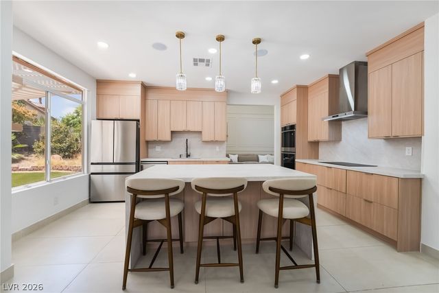 8253 Ruby Mountain Way, Las Vegas, NV 89128
