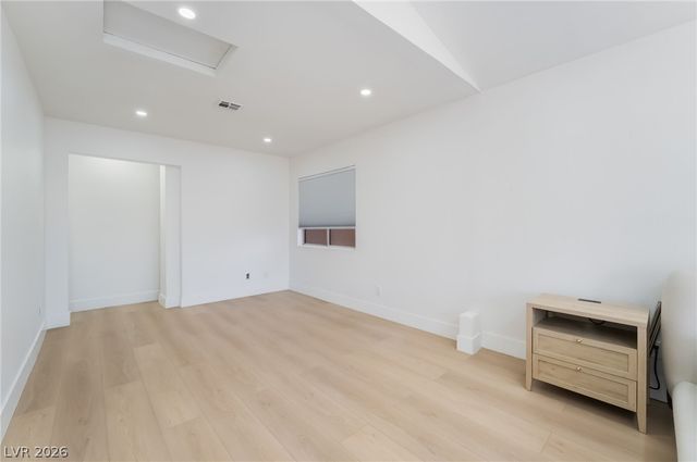 8253 Ruby Mountain Way, Las Vegas, NV 89128