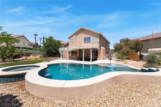 8253 Ruby Mountain Way, Las Vegas, NV 89128