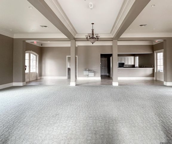 18103 Forest Hills Dr, Prairieville, LA 70769