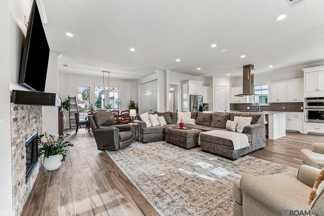 18103 Forest Hills Dr, Prairieville, LA 70769