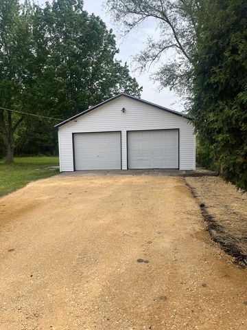 6408 Wayne Street, Union, IL 60180