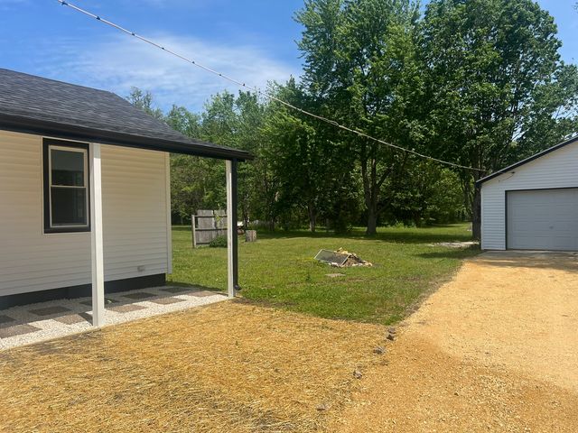 6408 Wayne Street, Union, IL 60180