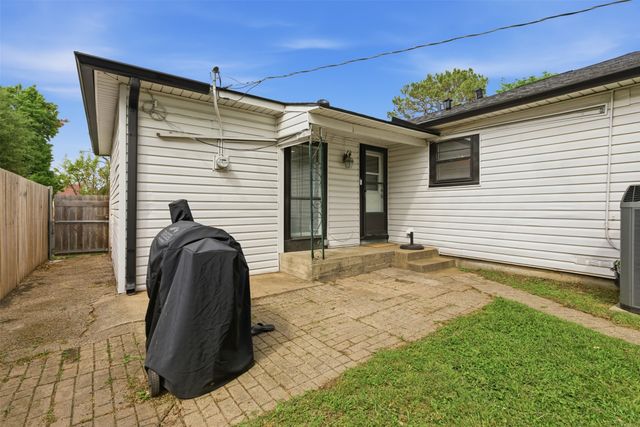 4324 Lambeth Lane, Fort Worth, TX 76103