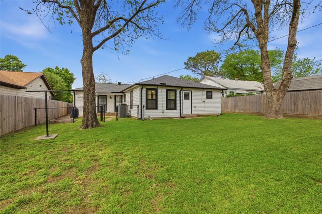 4324 Lambeth Lane, Fort Worth, TX 76103