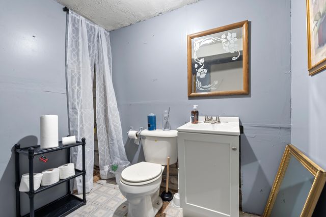 156 Roseneath Avenue, Battle Creek City, MI 49017