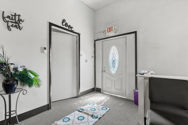 156 Roseneath Avenue, Battle Creek City, MI 49017