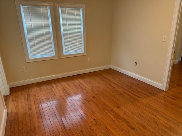 483 Newport Ave 1, Quincy, MA 02171