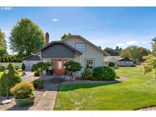 96044 NORATON Rd, Junction City, OR 97448