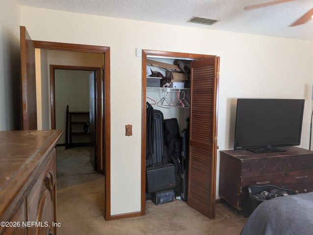 6348 JOHNNIE Circle E, Jacksonville, FL 32244