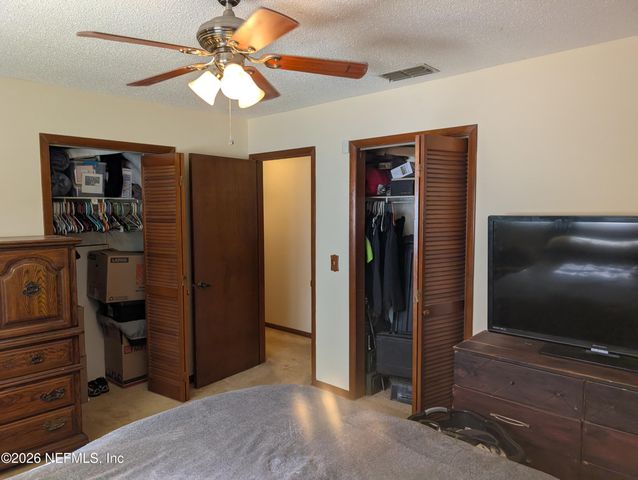 6348 JOHNNIE Circle E, Jacksonville, FL 32244