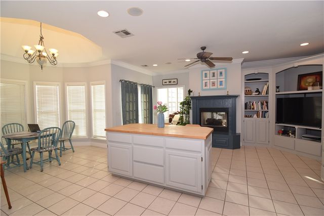 2716 W Centennial Drive, Rogers, AR 72758