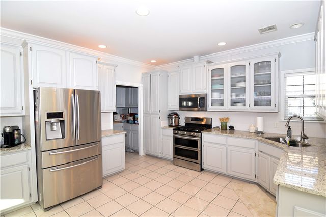 2716 W Centennial Drive, Rogers, AR 72758