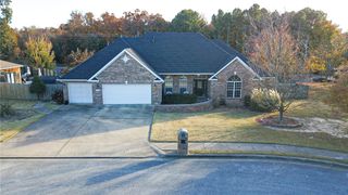 2716 W Centennial Drive, Rogers, AR 72758
