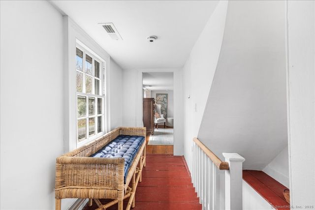 45 Main Street, Essex, CT 06409