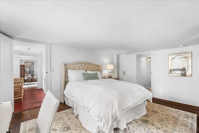 45 Main Street, Essex, CT 06409