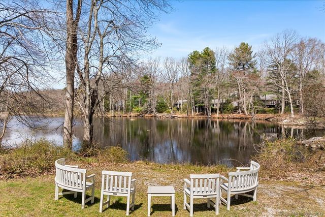 45 Main Street, Essex, CT 06409