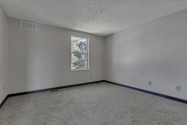 6737 Fallon Lane, Canal Winchester, OH 43110