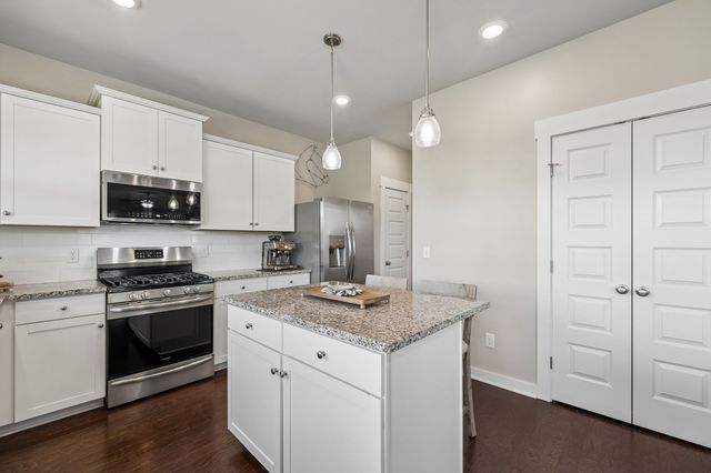 817 Yakima Way, Murfreesboro, TN 37130