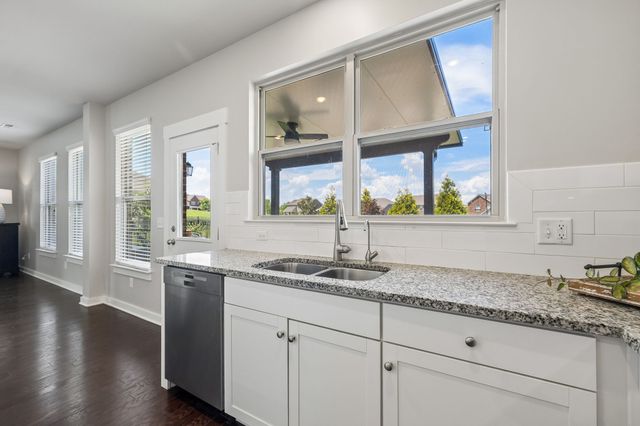 817 Yakima Way, Murfreesboro, TN 37130