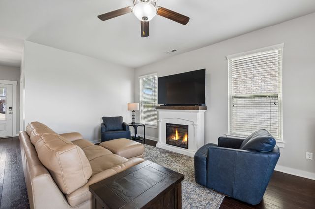 817 Yakima Way, Murfreesboro, TN 37130