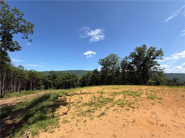 587 E Valley Road NE, Rydal, GA 30171