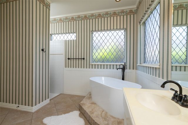 2105 Timber Cove Court, Weatherford, TX 76087