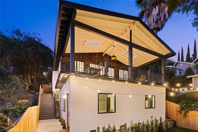 3926 Sunset Drive, Los Angeles, CA 90027