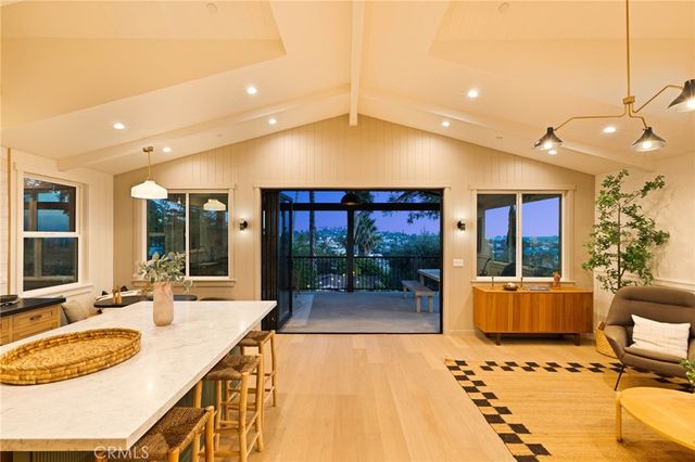 3926 Sunset Drive, Los Angeles, CA 90027