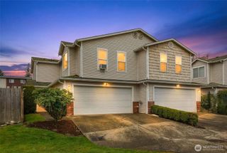 3225 156th Street SW #3, Lynnwood, WA 98087