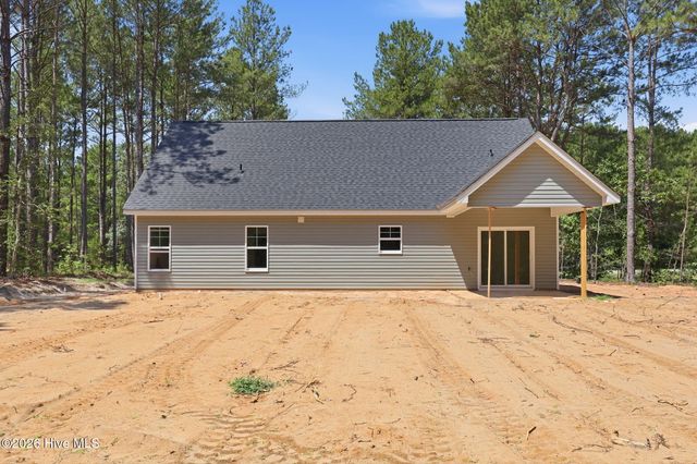 815 Morrison Bridge Road, Vass, NC 28394