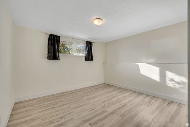 3814 W MANSFIELD CIR, West Jordan, UT 84084