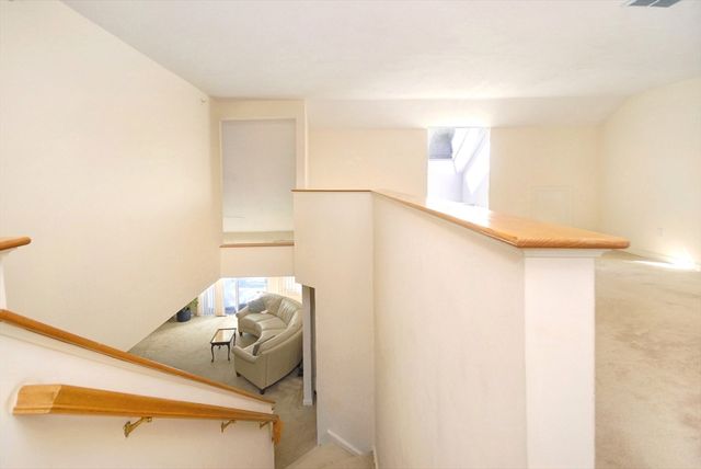 4 Autumn Drive B, Hudson, MA 01749