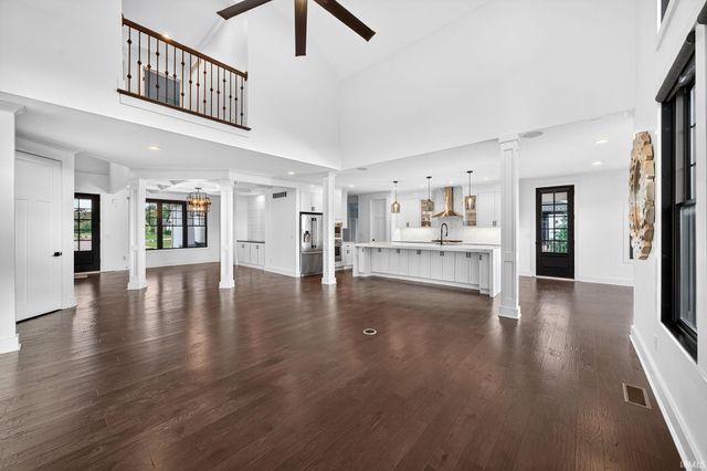 18445 Forest Glade Drive, South Bend, IN 46637