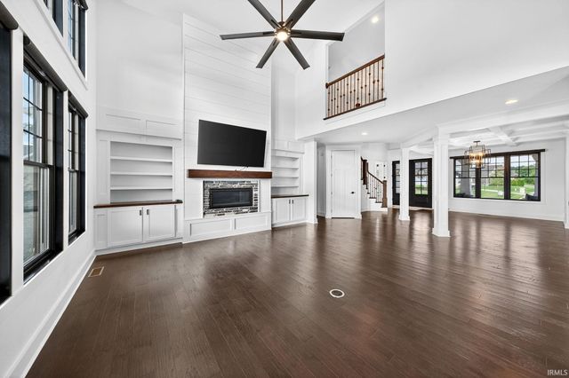 18445 Forest Glade Drive, South Bend, IN 46637