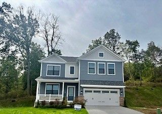 347 Stately Court, Adams Twp, PA 16046