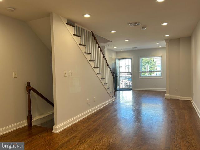 938 N 26TH ST, Philadelphia, PA 19130