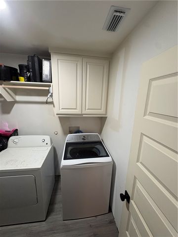 2126 Harriett Dr, Corpus Christi, TX 78416
