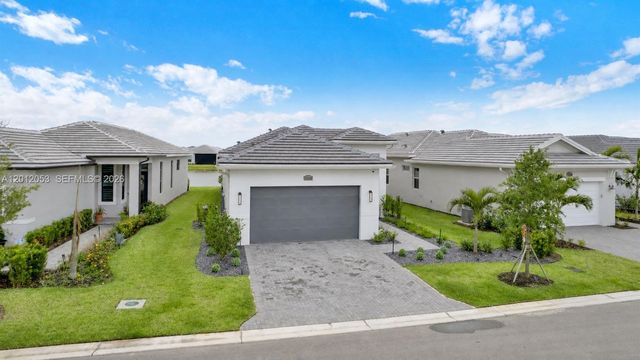 12496 SW Lunata Way, Port St. Lucie, FL 34987