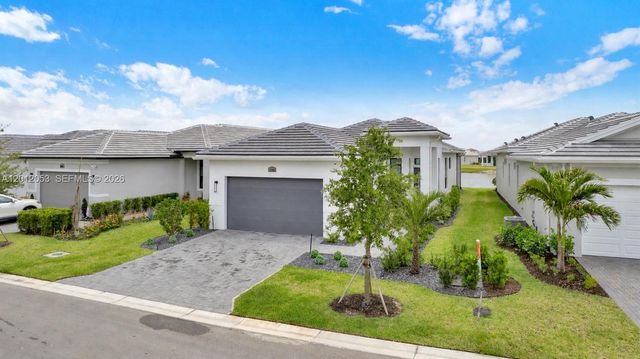12496 SW Lunata Way, Port St. Lucie, FL 34987