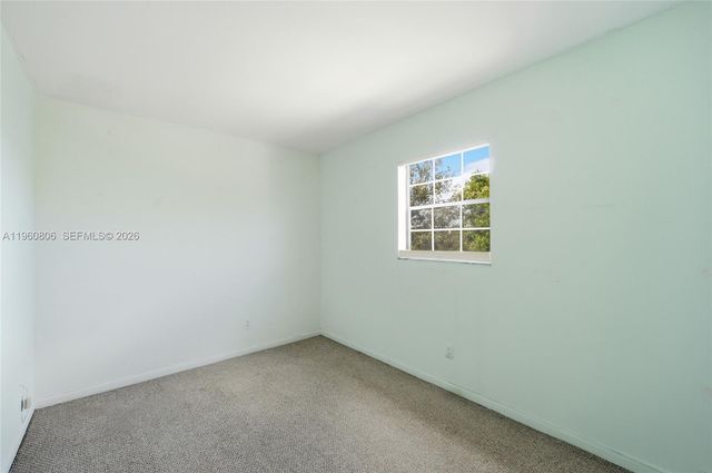 815 NE 28th St 204, Wilton Manors, FL 33334