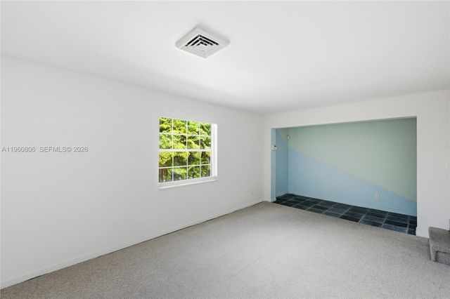 815 NE 28th St 204, Wilton Manors, FL 33334