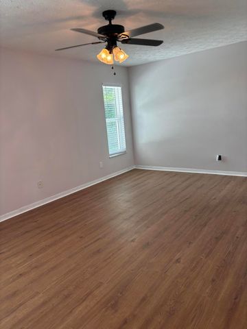 450 SW Eyerly Avenue, Port St. Lucie, Port St Lucie, FL 34983