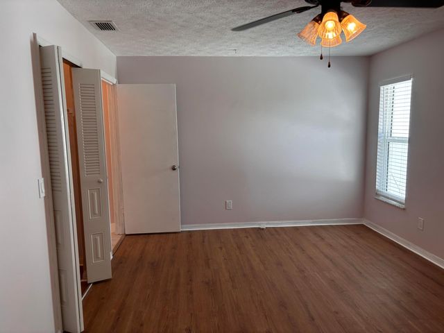 450 SW Eyerly Avenue, Port St. Lucie, Port St Lucie, FL 34983