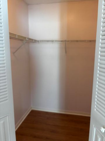 450 SW Eyerly Avenue, Port St. Lucie, Port St Lucie, FL 34983
